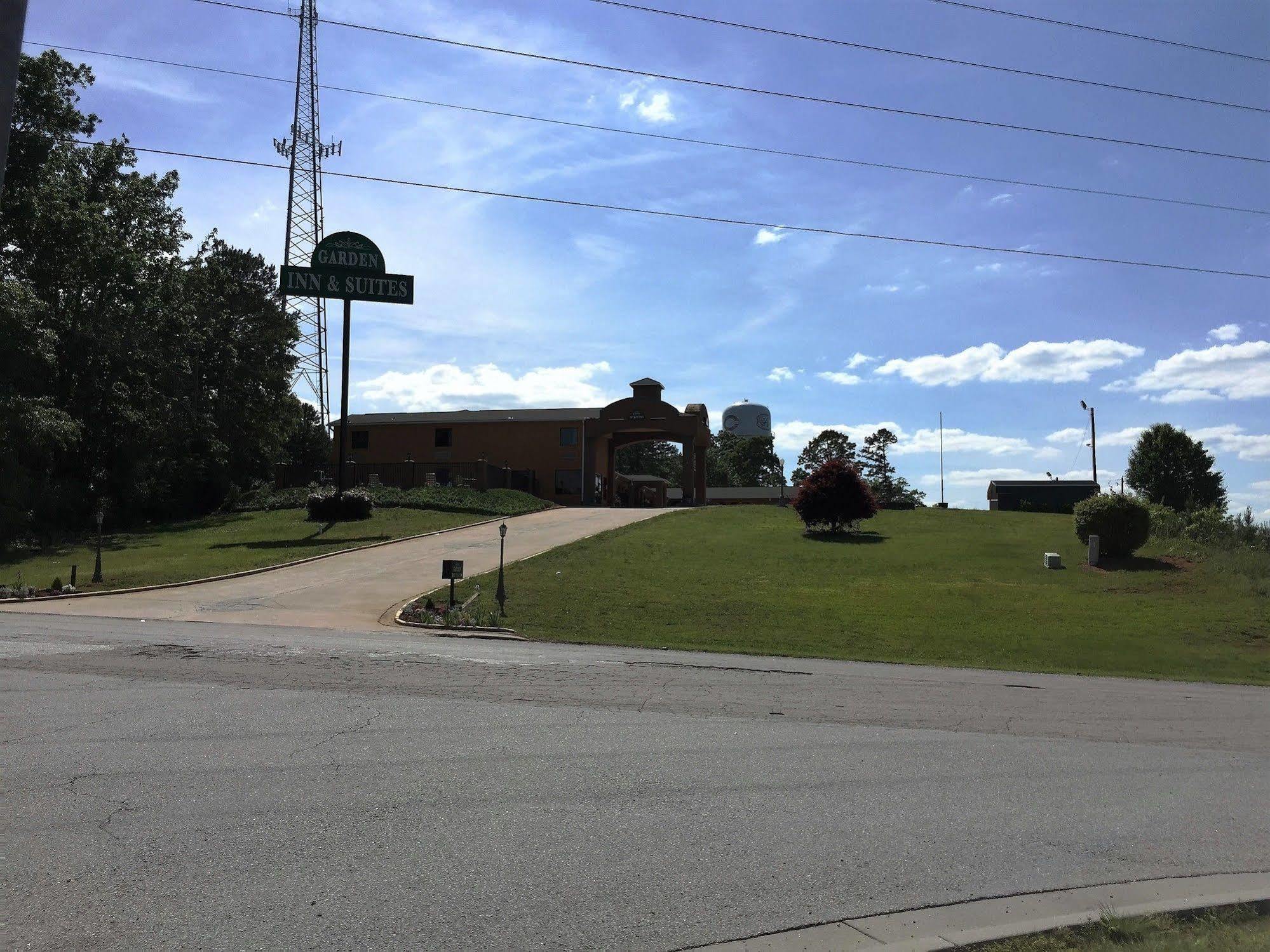 Garden Inn&Suites Hogansville Eksteriør bilde